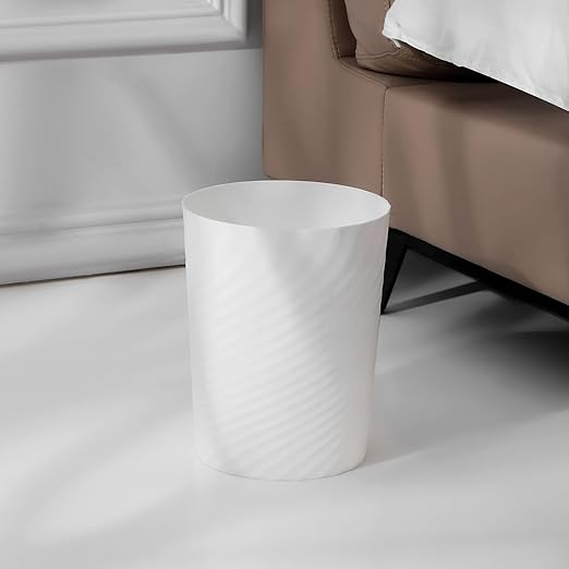 UUJOLY Bathroom Small Trash Can - Image 3