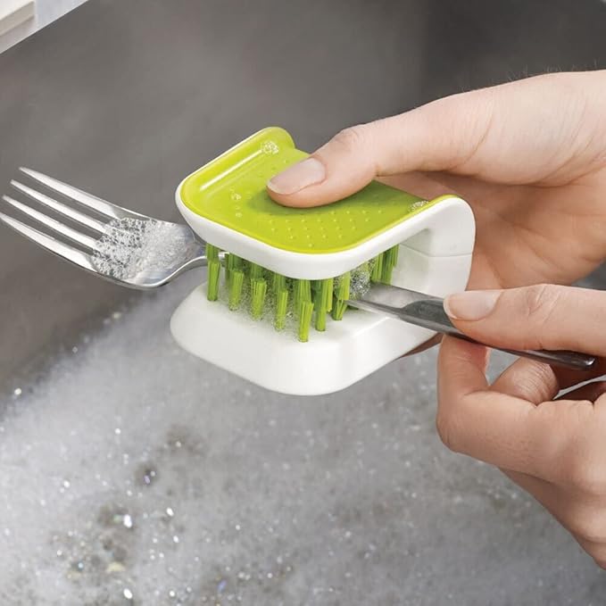 Joseph Joseph BladeBrush Knife and Cutlery Cleaner Brush Bristle Scrub Kitchen - Image 4