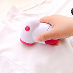 Hemoton Mini Clothes Lint Remover Shaver Portable Fabric Hair Ball Trimmer - Image 2