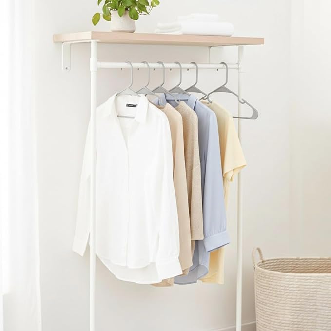 Utopia Home Plastic Hangers 20 Pack - Image 5