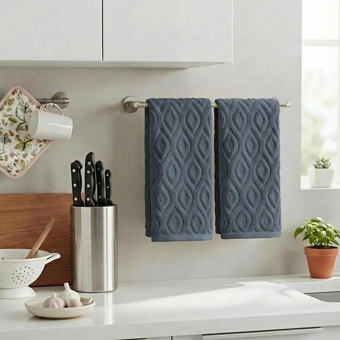 Artoid Mode 2 Pcs Grey 3D Diamond Grid Jacquard Hand Towels - Image 3