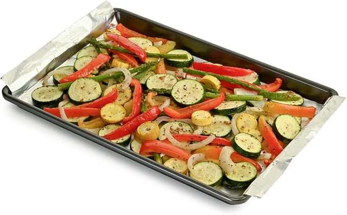 Amazon Basics Heavy Duty Foil, 95 Sq Ft | Non-Stick | Pack of 2 - Image 4