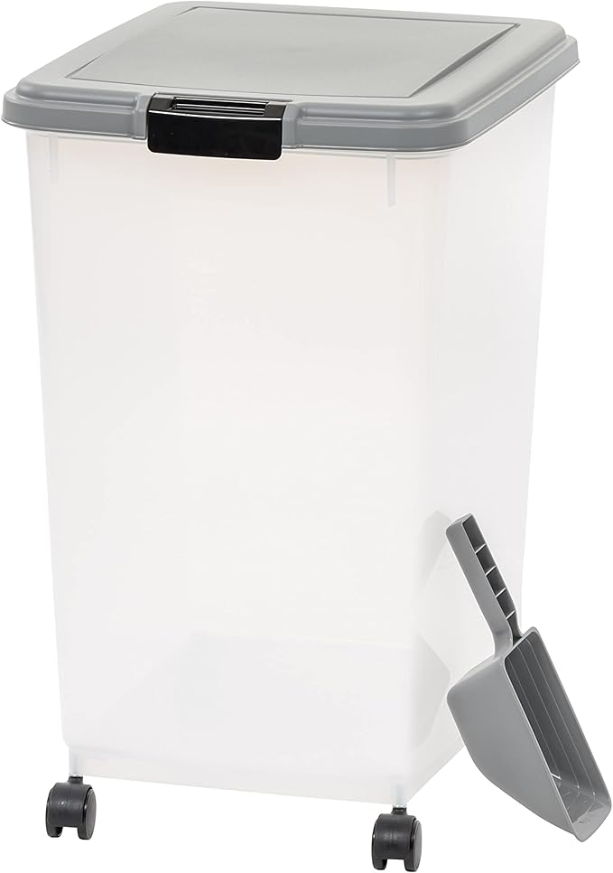 Amazon Basics Airtight Pet Food Storage Container by AmazonBasics