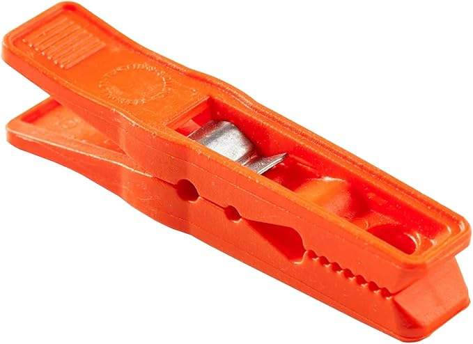 Clothes Pins – Heavy-Duty Plastic Clothes Pins – Clothespins by Unknown
