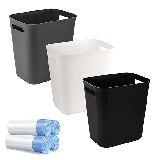 UUJOLY Small Bathroom Trash Can by UUJOLY
