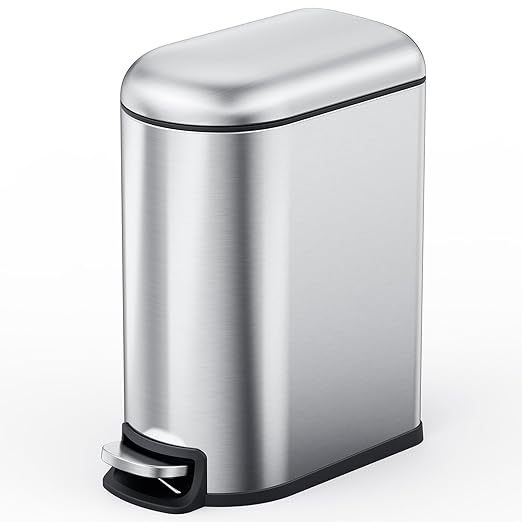 CEROELDA Small Bathroom Trash Can by WelcometoCEROELDA
