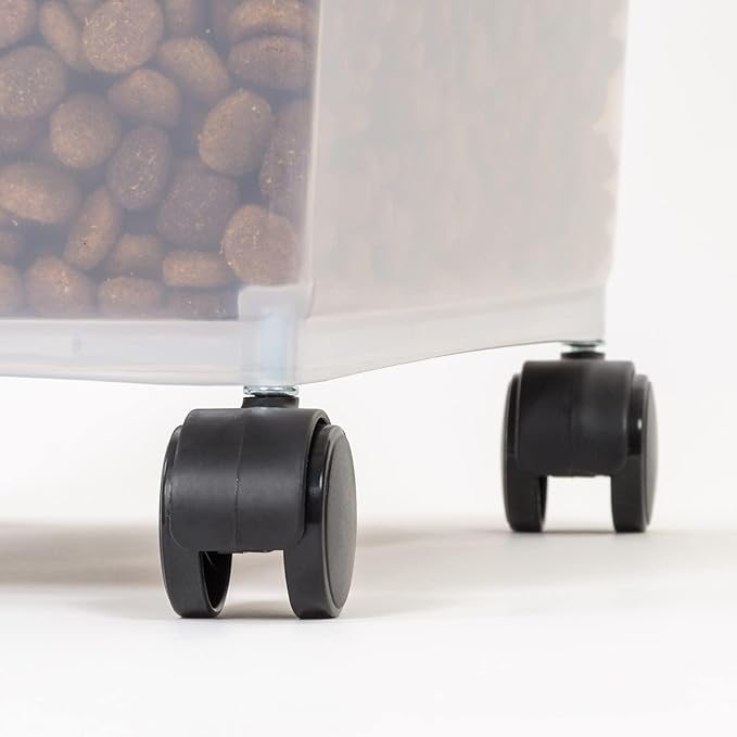 Amazon Basics Airtight Pet Food Storage Container - Image 9