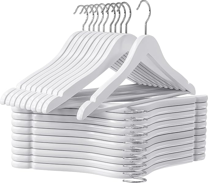 Utopia Home Premium Wooden Hangers 30 Pack - Image 7