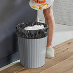 Versatile 2 Gallon Plastic Trash Can - Image 4