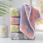 3 Pack Decorative Maple Leaf Hand Towels - Image 3