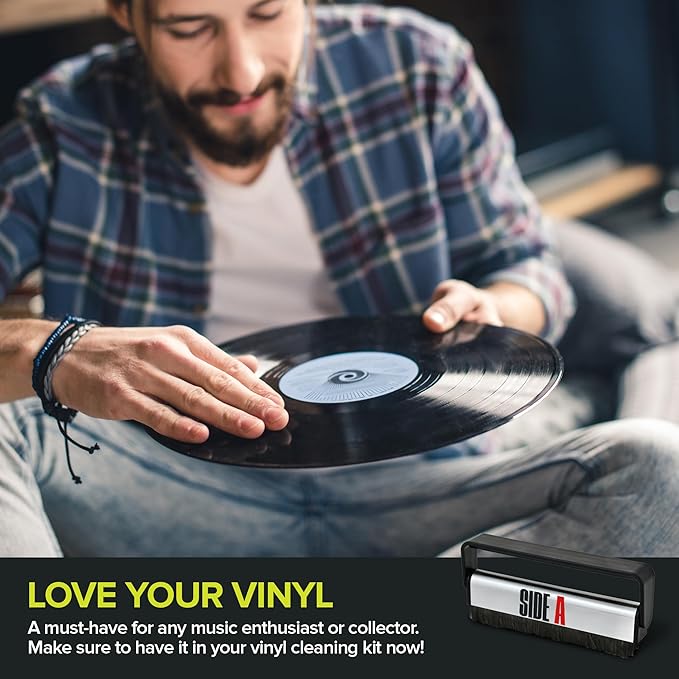 Side A Vinyl Record Brush with Soft Carbon Fibre Bristles, Anti-Static - Image 7