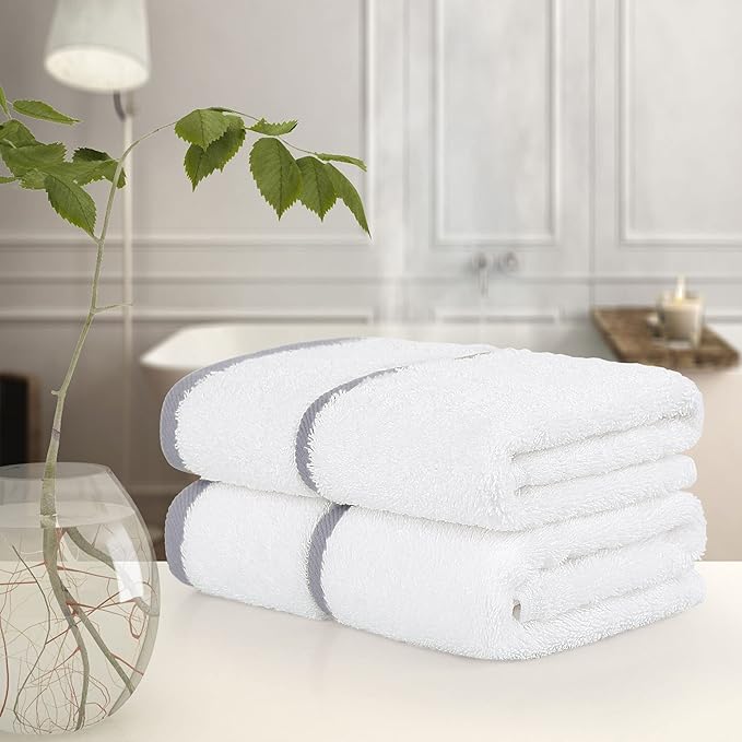 PiccoCasa Set of 2, 750 GSM Luxury White Hand Towels - Image 3