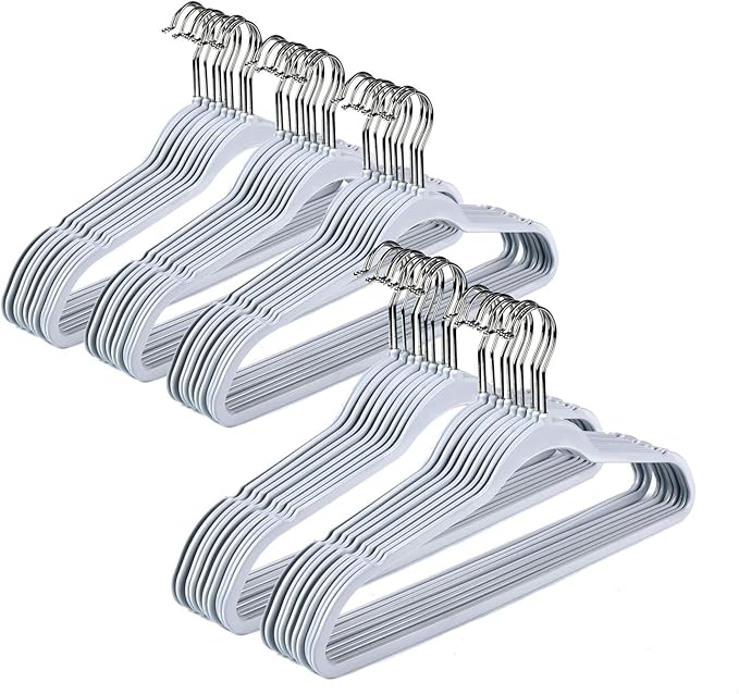 Quality Hangers 50 Pack Plastic Hangers - Image 9