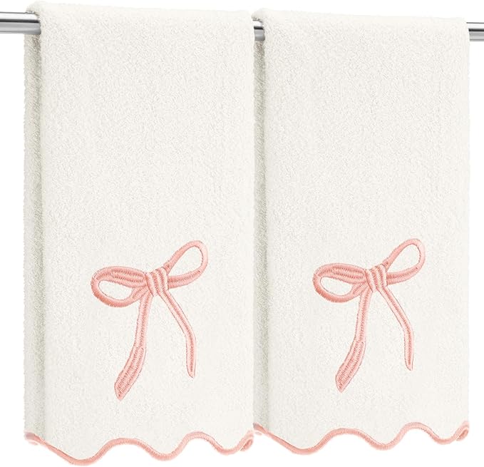 2 Pcs White Pink Scalloped Hand Towels by Fanfanwin