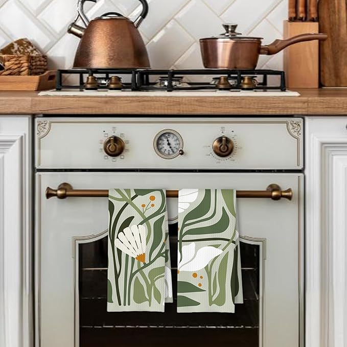 Abstract Boho Sage Green Floral Kitchen Towels Set of 2, 70s Retro Groovy Boho - Image 3