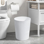 Versatile 2 Gallon Plastic Trash Can - Image 7