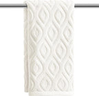 Artoid Mode 1 Pc White 3D Diamond Grid Jacquard Hand Towels by ArtoidMode