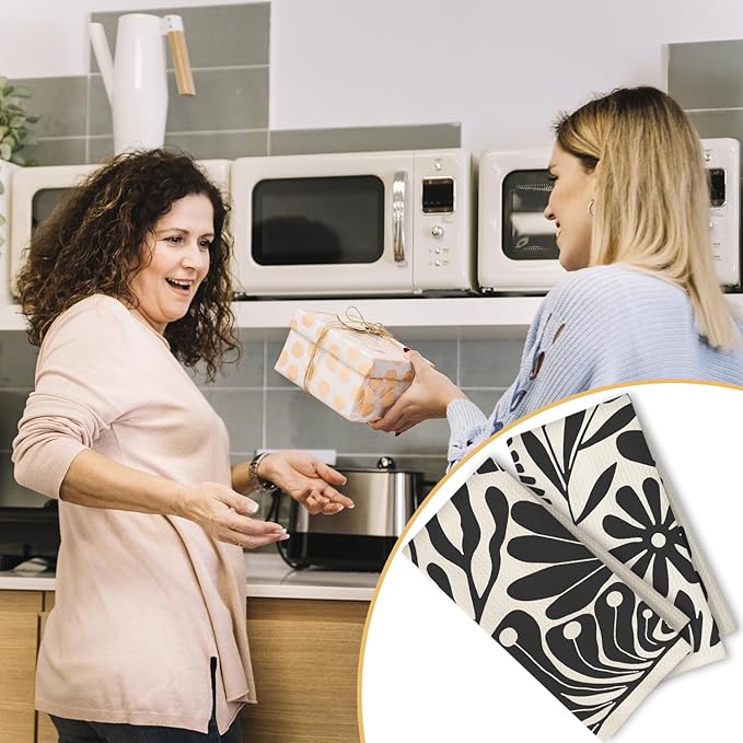 Abstract Boho Neutral Floral Kitchen Towels Set of 2, 70s Retro Groovy Beige - Image 5