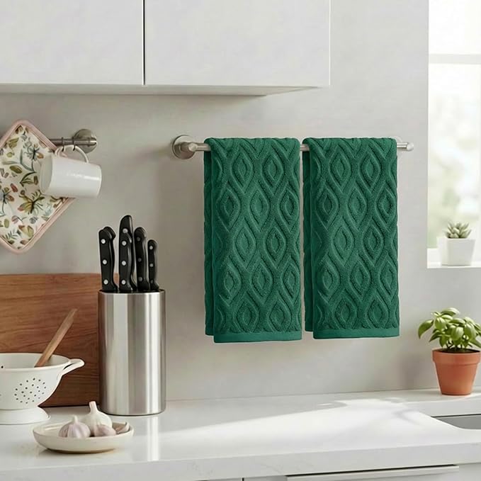 Artoid Mode 2 Pcs Dark Green 3D Diamond Grid Jacquard Hand Towels - Image 3