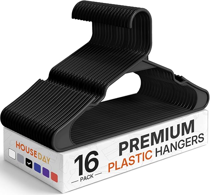 HOUSE DAY Plastic Hangers 16 Pack by HOUSEDAY