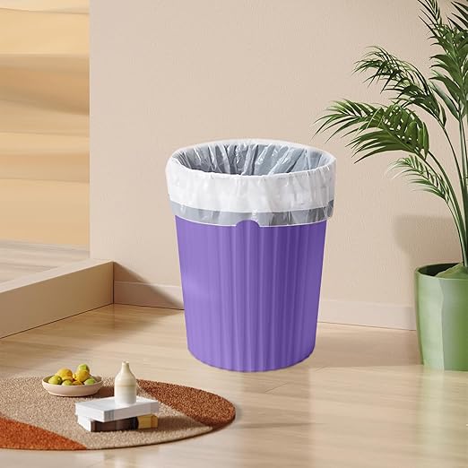 Versatile 2 Gallon Plastic Trash Can - Image 4