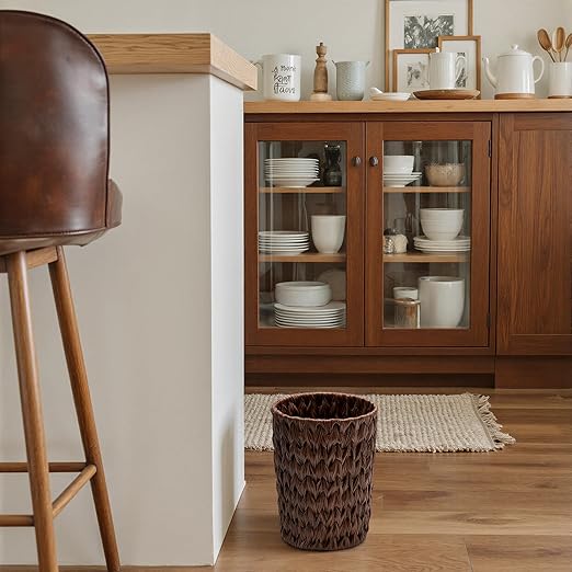 GRANNY SAYS Small Wicker Trash Can, 2 Gallon Bathroom Waste Basket, Small - Image 5