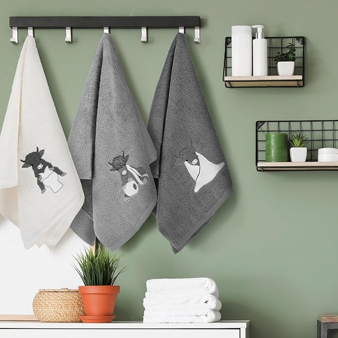 3 Pcs Highland Cow Hand Towels Bathroom Decor Highland Cow White and Gray - Image 4