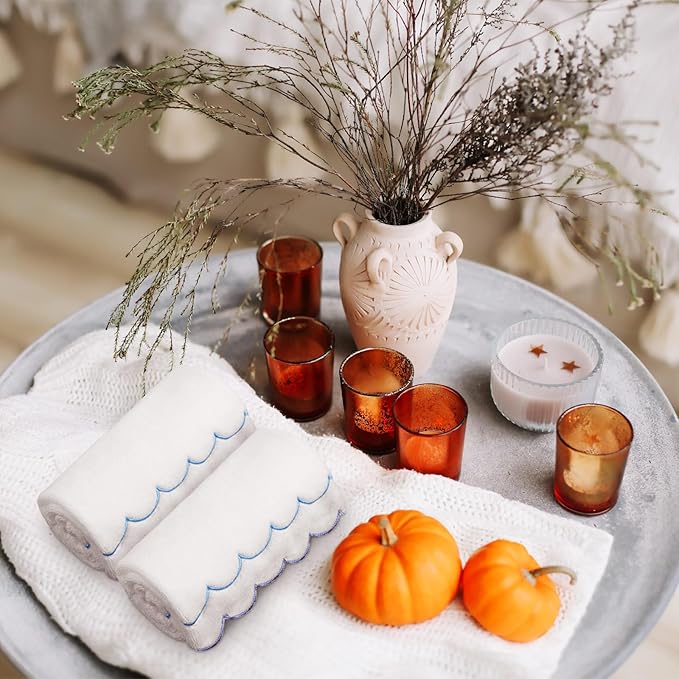 2 Pcs Scalloped Hand Towels 100% Cotton Fingertip Towels - Image 3