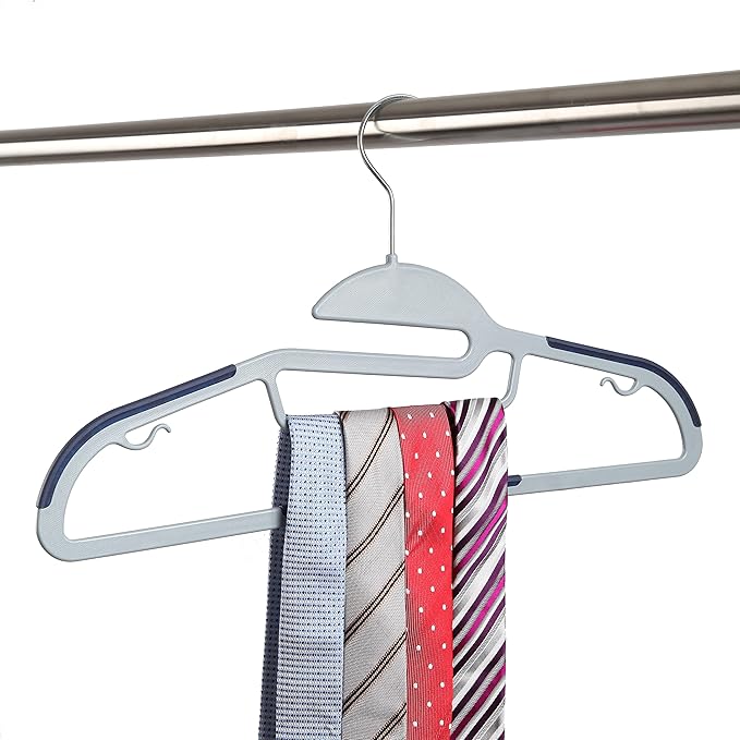 Finnhomy 50 Pack Plastic Hangers, Heavy Duty Clothes Hangers - Image 4