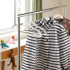 Amazon Basics Plastic Kids Clothes Hangers, 12.8" x 8" x 0.2" - Image 5