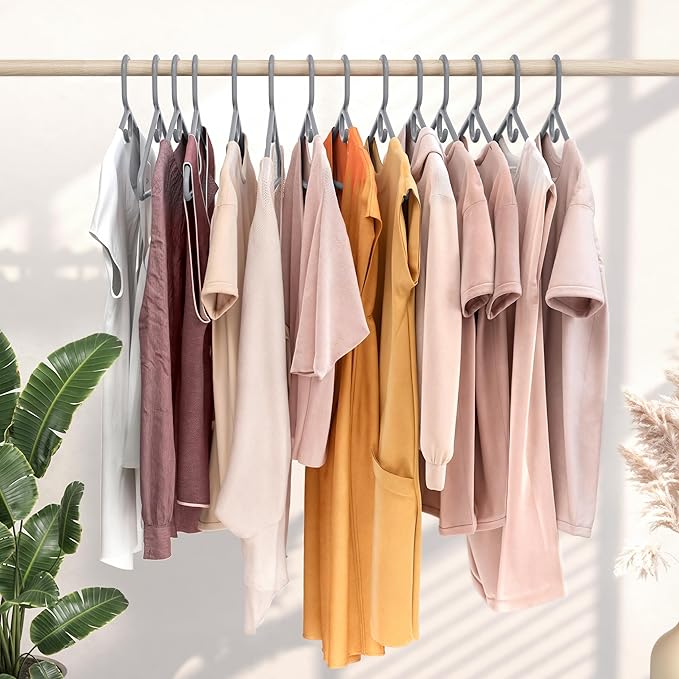 NEATERIZE Ultra Heavy Duty Plastic Clothes Hangers - Image 3