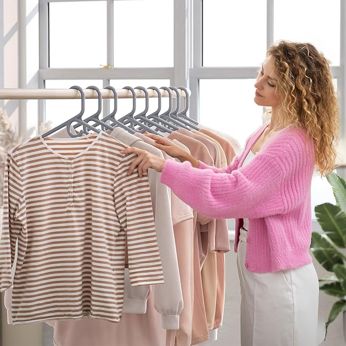 NEATERIZE Ultra Heavy Duty Plastic Clothes Hangers - Image 6