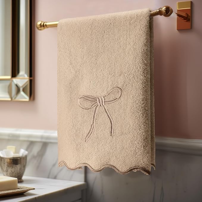 2 Pcs Brown Scalloped Hand Towels - Image 4
