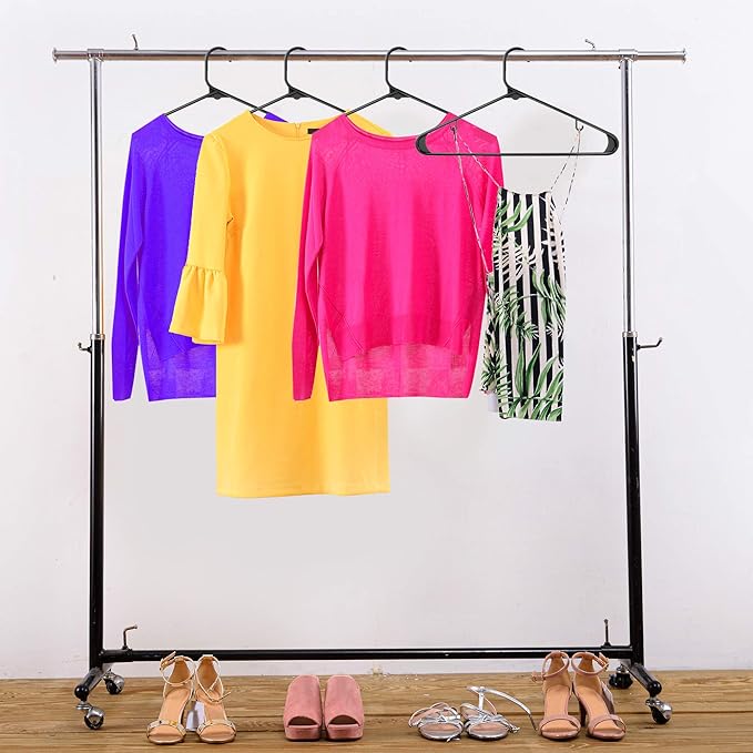 Utopia Home Plastic Hangers 200 Pack - Image 4