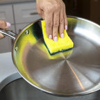 Amazon Basics Heavy Duty Scrub Sponges, Dual-Sided Design, Packaging may vary - Image 3