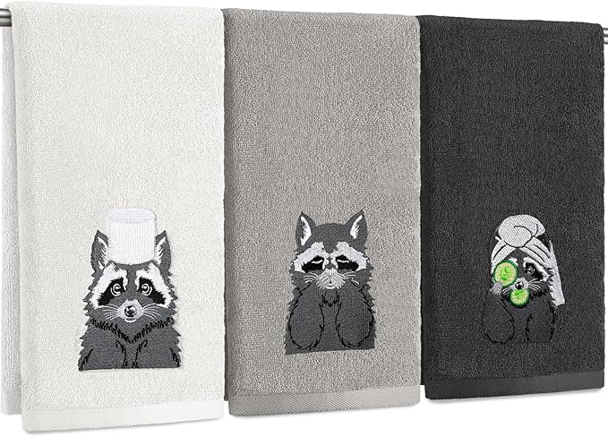 3 Pcs Raccoon Gifts Hand Towels by Unknown