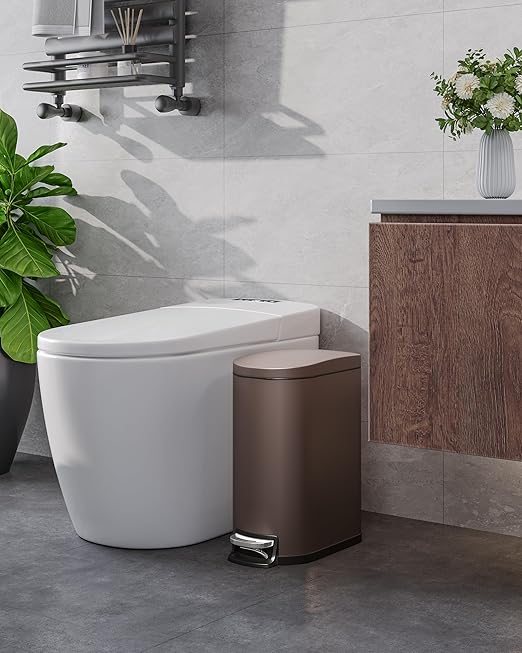 Garvee 2.6 gal / 10 L Metal Bathroom Trash Can - Image 2