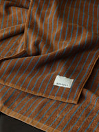 WENSHUO Fluffy Caramel-Striped Pure Cotton Bath Towel, 100% Combed Cotton - Image 5