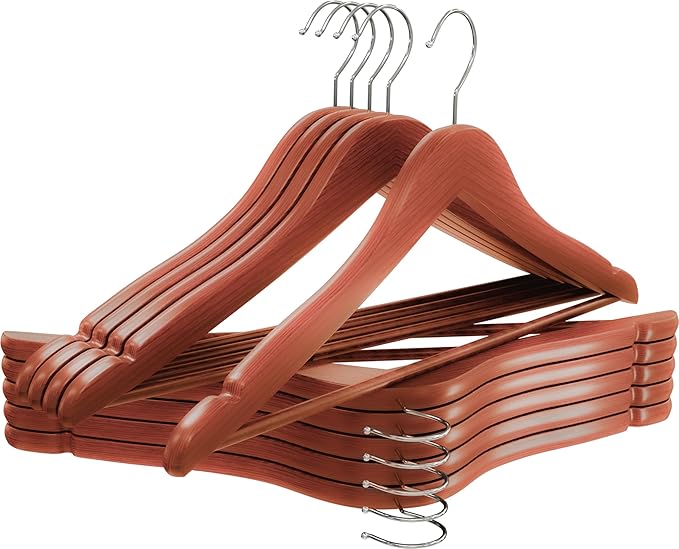 Utopia Home Premium Wooden Hangers 30 Pack - Image 9