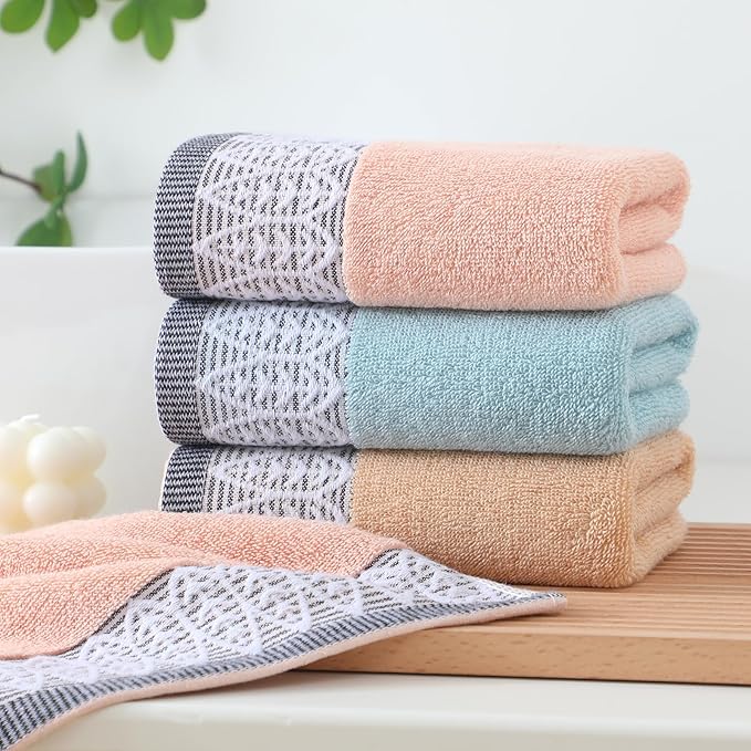 3 Pack Leaf Print Hand Towels, Decorative Cotton Soft & Highly Absorbent Towels - Image 5
