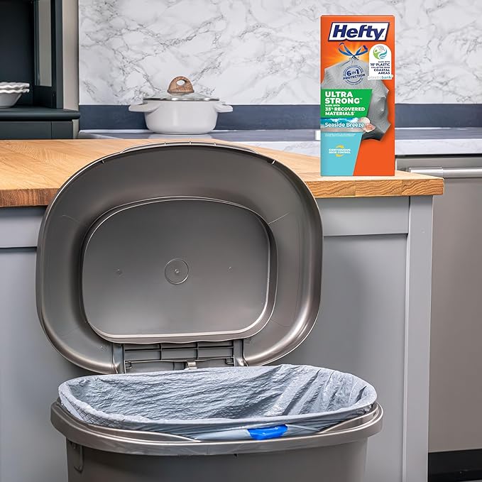 Hefty Ultra Strong Trash Bags | Kitchen | 13 Gallon | 80 Bags - Image 2