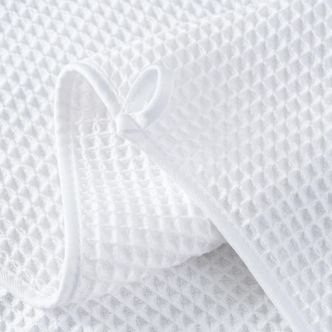 Microfiber Waffle Face Towels, 2 Pieces, Fast Drying, Lint Free 430 GSM - Image 3