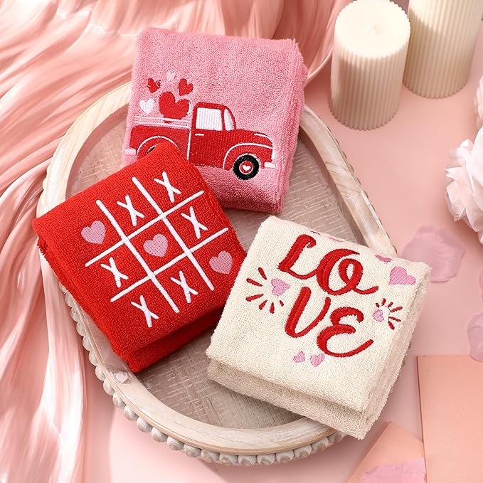 3 Pcs Valentine's Day Hand Towels - Image 2