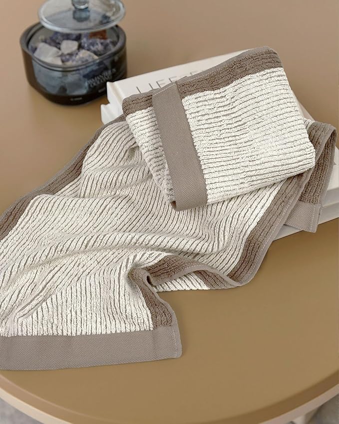 Cleanbear Hand Towels for Bathroom Set of 4, Jacquard Weaved Cotton Face Towels - Image 3