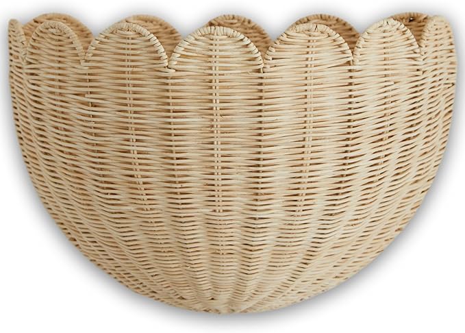 BEBE BASK Scalloped Wicker Wall Basket by BEBEBASK%C2%AE