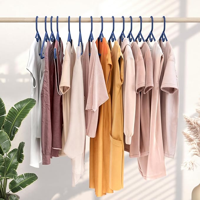 NEATERIZE Ultra Heavy Duty Plastic Clothes Hangers - Image 3