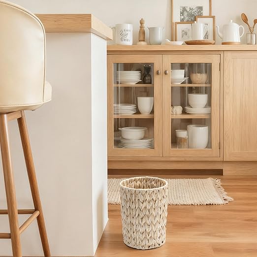 GRANNY SAYS Small Wicker Trash Can, 2 Gallon Bathroom Waste Basket, Small - Image 5