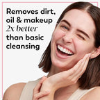 Olay Makeup Remover Wipes, Daily Facials Hydrating Face Cleanser - Image 2