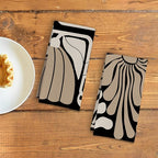 Abstract Boho Neutral Taupe and Beige Floral Kitchen Towels Set of 2, Retro 70s - Image 3
