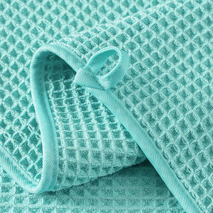 Microfiber Waffle Face Towels, 2 Pieces, Fast Drying, Lint Free 430 GSM - Image 3